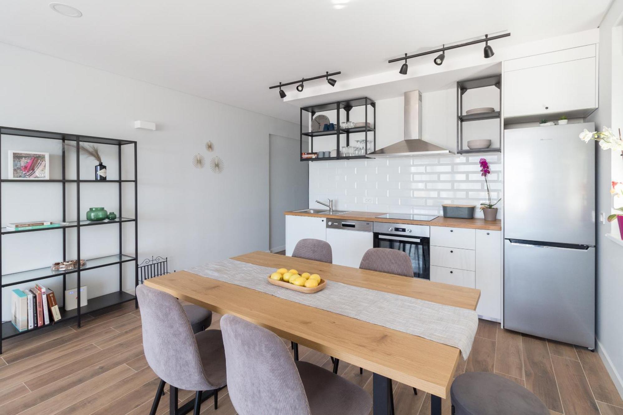 B & R Summer Breeze Apartments Нин Екстериор снимка